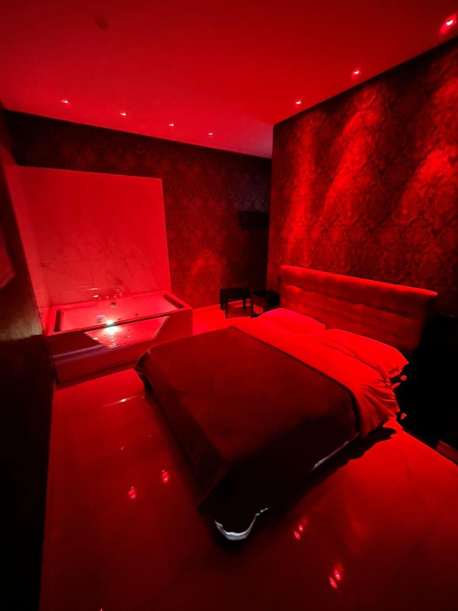Life Hotel